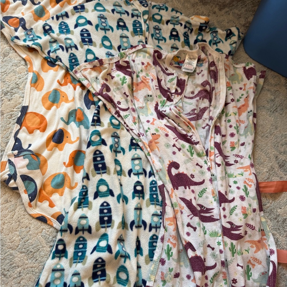 3 sleeping baby size M sleep suits- zipadee